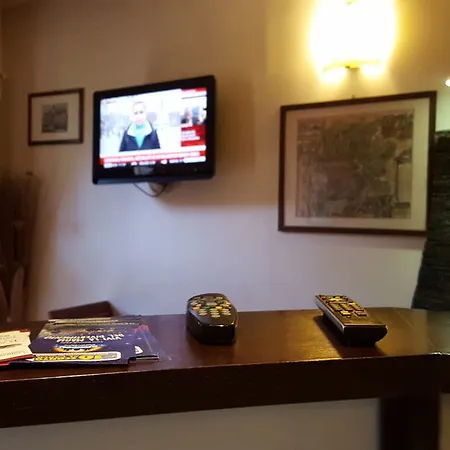 Aurelia Garden Gold Oda ve Kahvaltı 4*