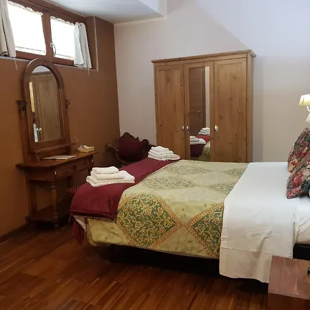 Aurelia Garden Gold 4*