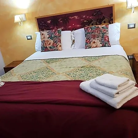 Aurelia Garden Gold 4*