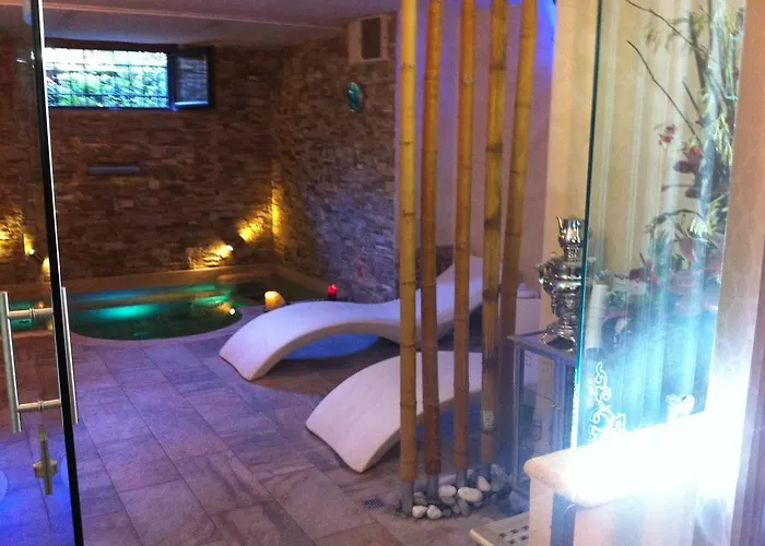 Nocleg ze śniadaniem Aurelia Garden Gold 4*