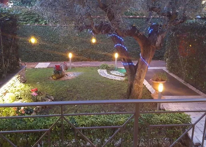 Aurelia Garden Gold Nocleg ze śniadaniem