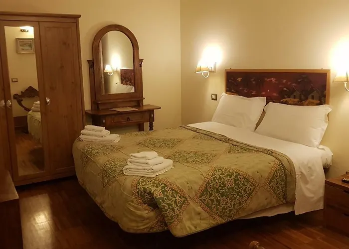 Aurelia Garden Gold Nocleg ze śniadaniem 4*