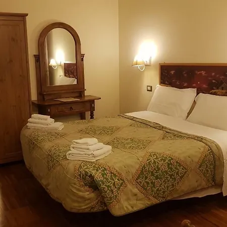 Aurelia Garden Gold فندق مبيت وإفطار 4*